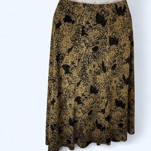 Laura Ashley Black and gold floral midi skirt with elastic waist
S NWT